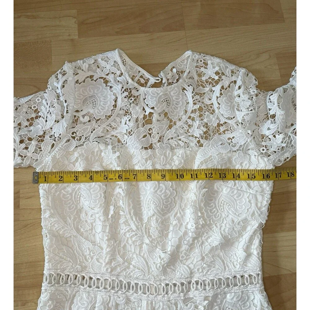 Aijek Padua Embroidered Romper Size 3 White - Picture 9 of 13